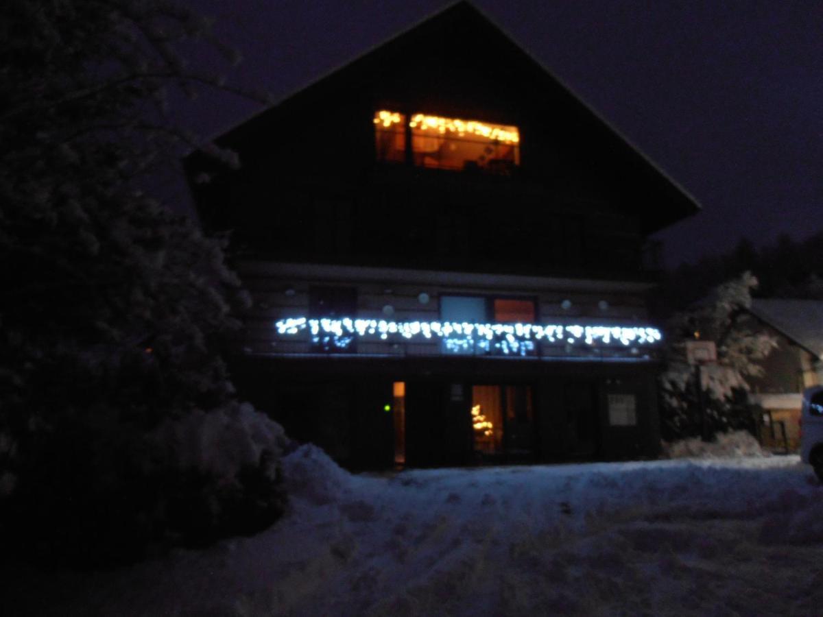 Bed & Breakfast Base Camp Križe Extérieur photo
